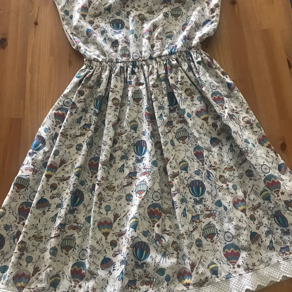 Bijou Sauvage Girls White Hot Air Balloon Print Cotton Dress NWT - Picture 2 of 3